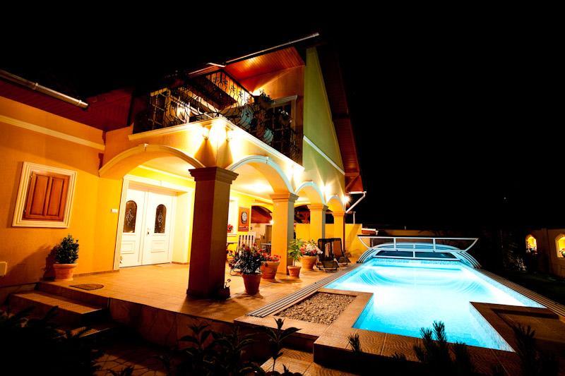 Villa Mikes Siofok Luaran gambar
